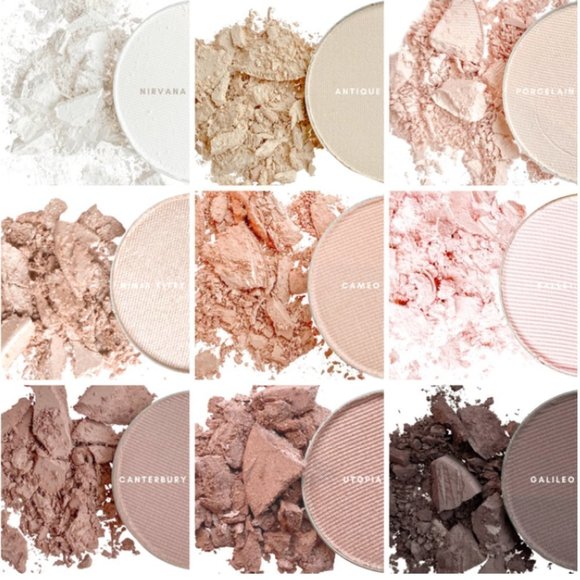 Lovely Peachy Pressed Eye Shadow Singles in Venus - shimmery rusted copper - Picture 11 of 11